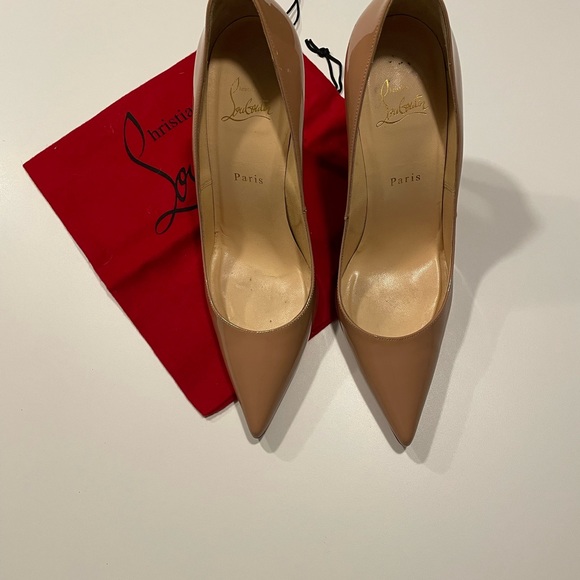Christian Louboutin Decolette 554 Nude Patent Pumps - Picture 9 of 13